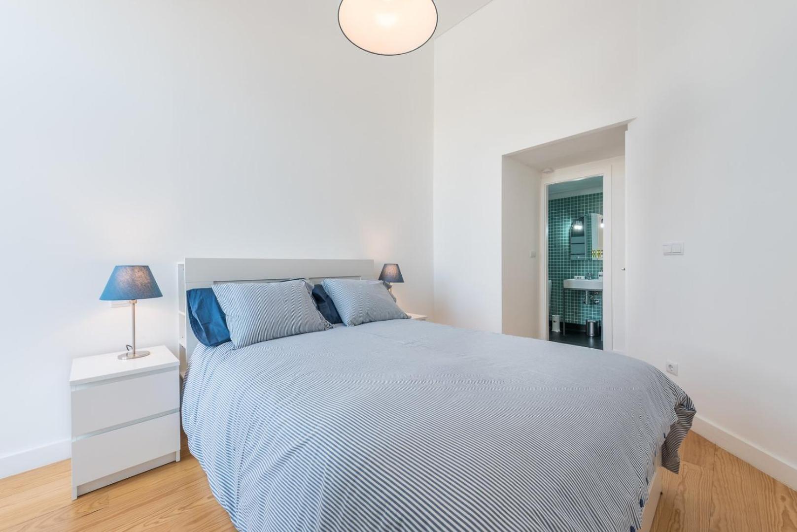 Guestready - Modern Stay In Downtown Oporto Esterno foto